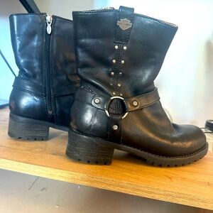 Vintage authentic Harley Davidson boots